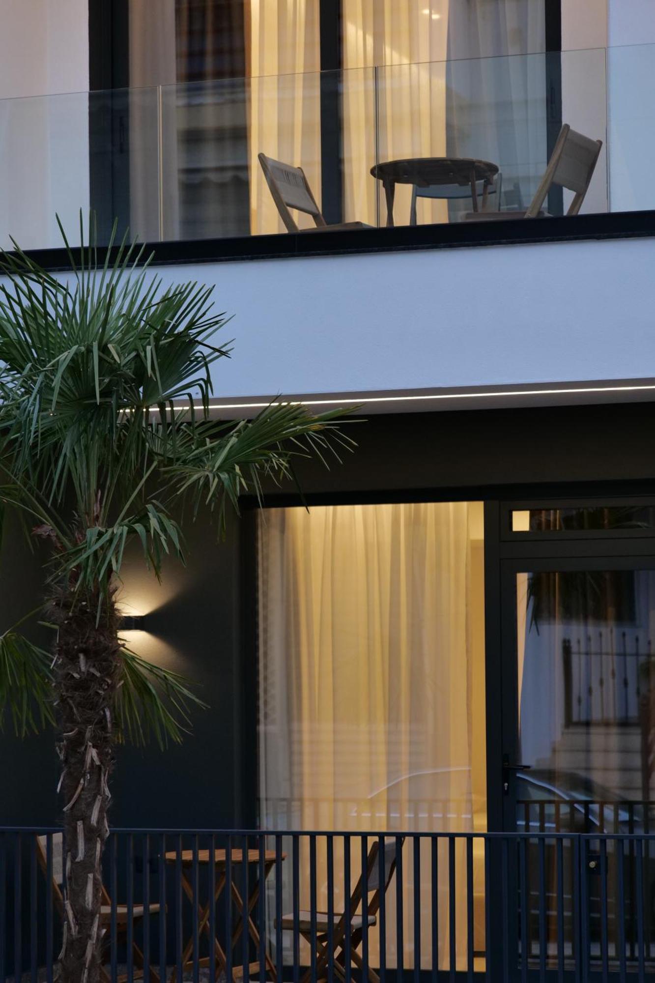 Austin Boutique Hotel Sarande Bagian luar foto