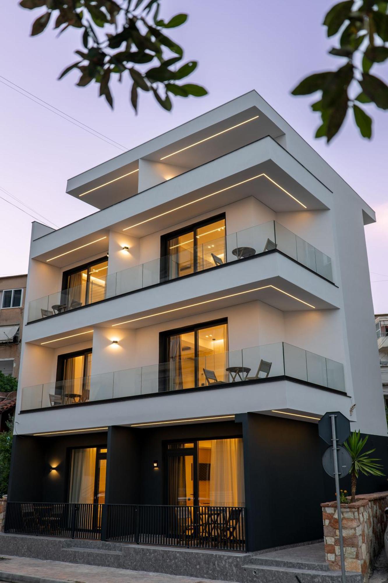 Austin Boutique Hotel Sarande Bagian luar foto